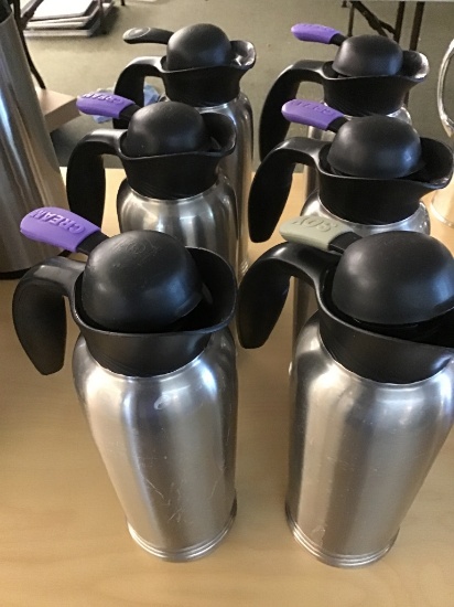 INSULATED STAINLESS STEEL CARAFES