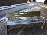 OUTDOOR BENCH