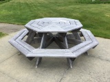 PICNIC TABLE