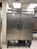 TRUE TWO SECTION REACH IN REFRIGERATOR