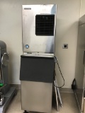 HOSHIZAKI ICE MAKER & STORAGE BIN