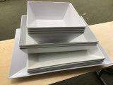 ASSORTED MELAMINE SERVING PIECES