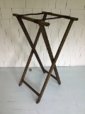 FOLDING TRAY STANDS