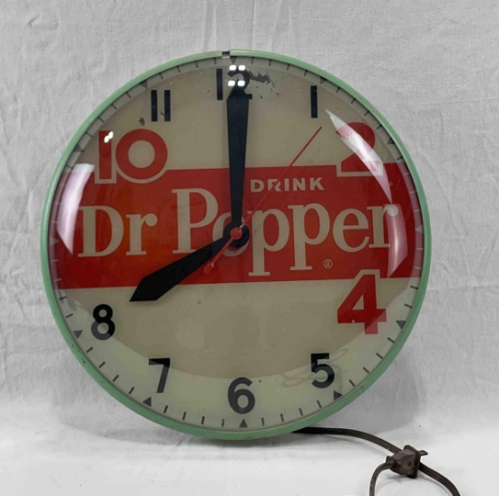 Dr. Pepper 10-2-4 Lighted Clock