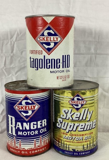 Three Skelly Quart Oil Cans