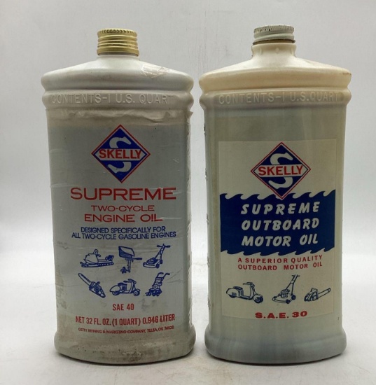 Two Skelly Outboard Plastic Quart Cans