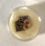 Skelly Service Pin w/ Two Ruby Red Stones