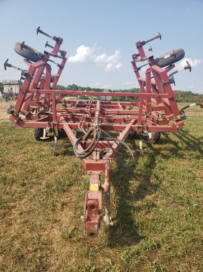 Kewanee 380 Field Cultivator 22'