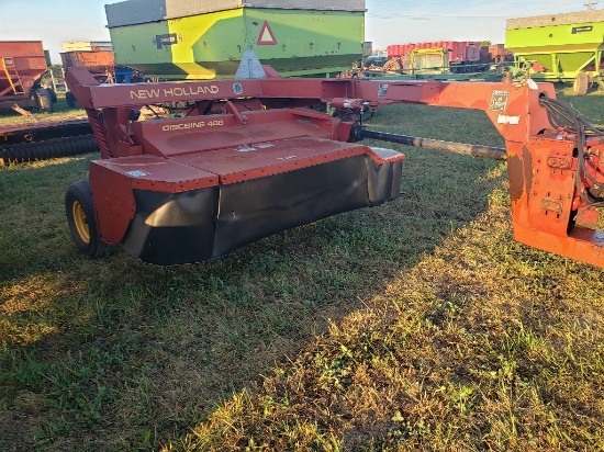 NH 408 Haybine with extra hitch