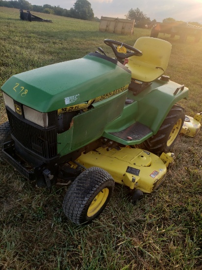 JD 425 Mower with 54" deck