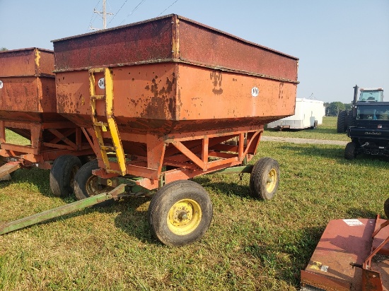 J&M 250 Gravity Wagon JD 1065 Running Gear