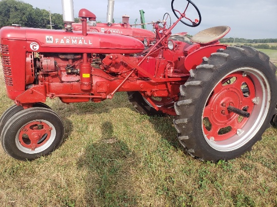 Farmall Super C  {S#172235} New parts include Tires, radiator, clutch & pressure plate, batterybox,