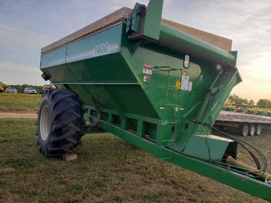Killbros 1400 Grain Cart small 100 PTO