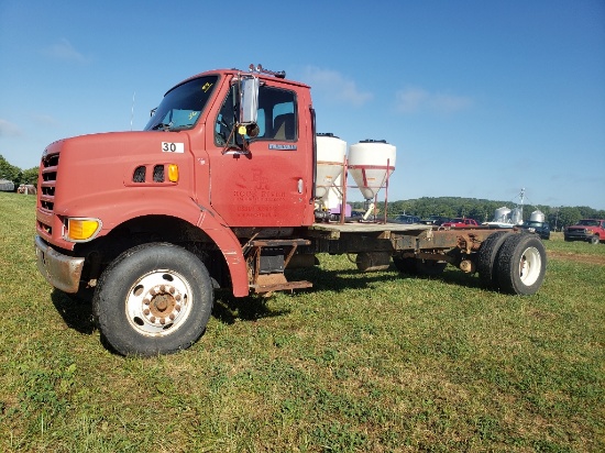 97 Ford  single axle truck