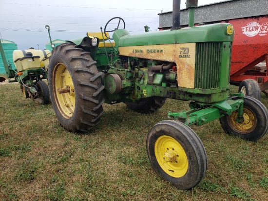 JD 730 D electric start, JD WF 3pt top link, {S#2641}