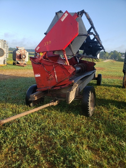 IH 820 Grain Platform 16.5' with cart