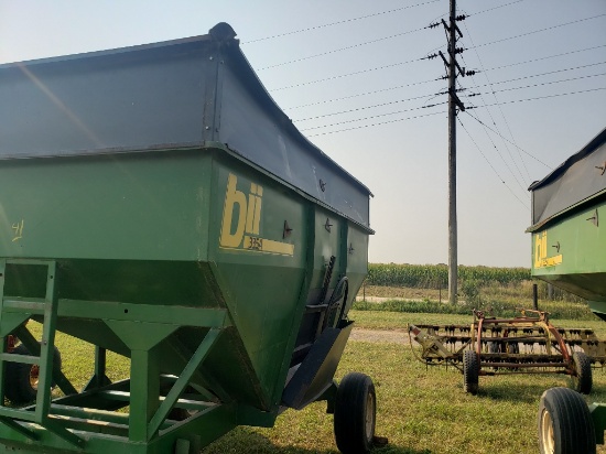 BII 335A Gravity Wagon green - 12T gr