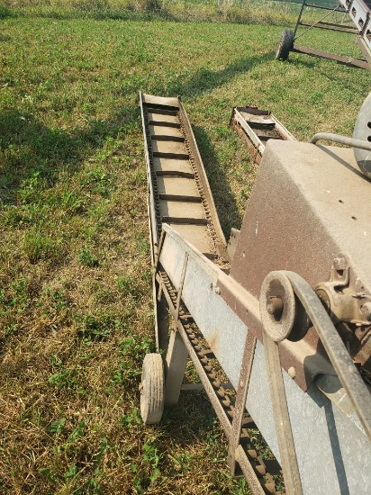 Little Giant Elevator