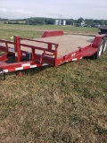 '05 Load Trail Trailer 14000 Lb GVW Tandem Axle, 16 Deck W/ 2' beaver tail, Pull out ramps