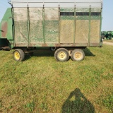 Badger Forage Box on Tandem gear
