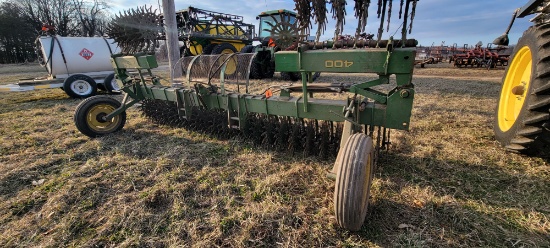 JD 400 Rotary Hoe 20' Folding