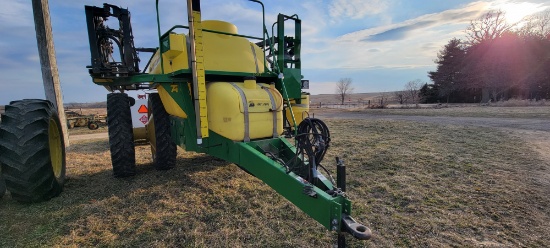 Top Air 1600 Gal Sprayer