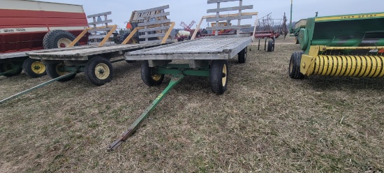 Hayrack W/JD gear