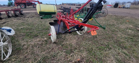 IH 2-16 Plow