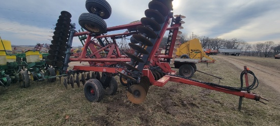 IH 496 Disc