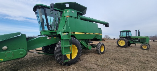 JD 9500 Combine