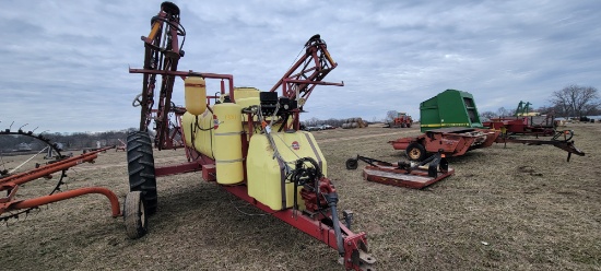 Hardi 1000 Gal Sprayer