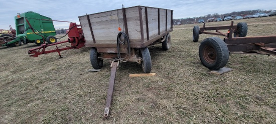 Barge Box W/ Hoist