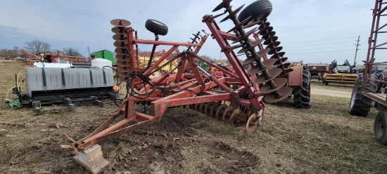 IH 490 24' Disk