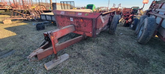 IH 540 manuer spreader