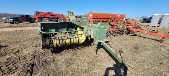 JD 24T sq baler