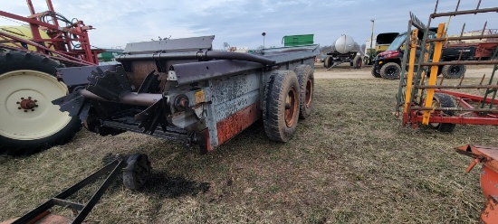 NI 353 Manure Spreader