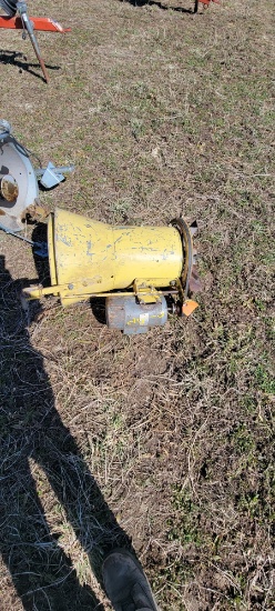 Grain bin spreader