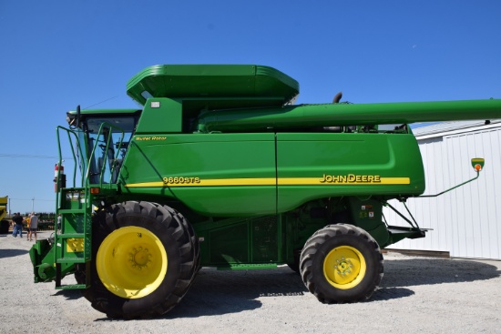 JD 9660STS Combine