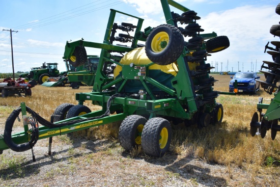 JD 1990 Air Seeder