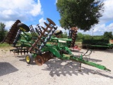 21' JD 630 DISC W/ HARROW
