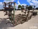22' JD 1100 CHISEL 3PT
