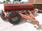 IH GRAIN DRILL W/ SMALL SEED BOX