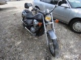 2004 Honda Shadow Vlx Motor Bike Appx 5,737 Miles Vin # Jh2pc21324m502427 (title On Hand And Will Be