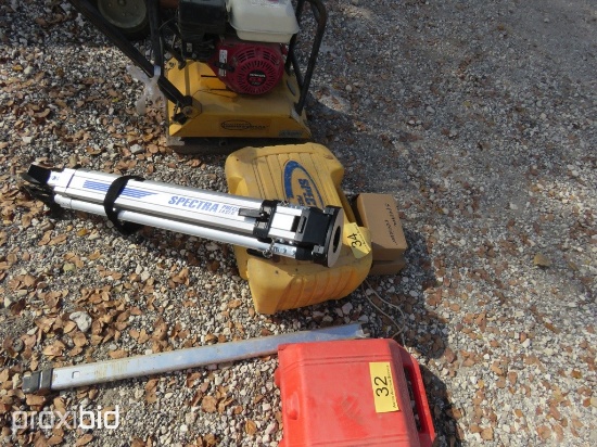 SPECTRA LASER LEVEL W/ TRIPOD AND MEASURE ROD