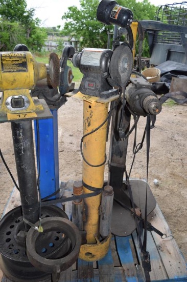 CENTRAL MACHINERY 6" BENCH GRINDER