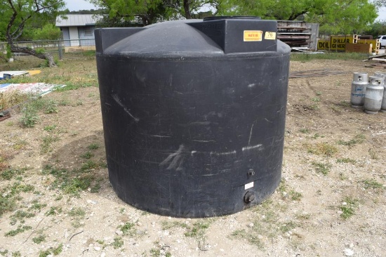 1000 GALLON POLY TANK (WAS USED FOR WASTE OIL) (WAS USED FOR WASTE OIL)