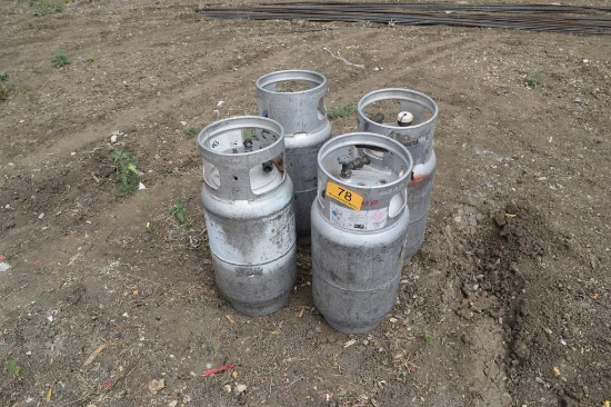 4 FORKLIFT PROPANE BOTTLES