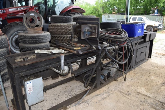 HYDRAULIC CYLINDER TEST STATION