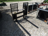 SKID STEER PALLET FORKS