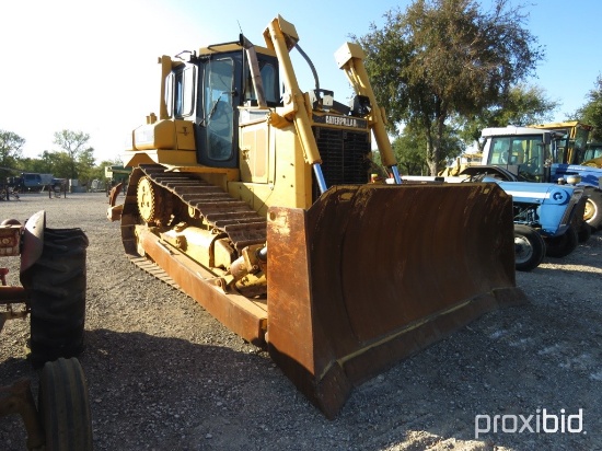 CAT D6RXL DOZER W/ RIPPER SERIAL # 5LN02990 (SHOWING APPX 12,345 HOURS) (70-75% UNDER CARRIAGE)
